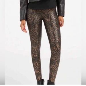 Spanx size Med leopard leggings